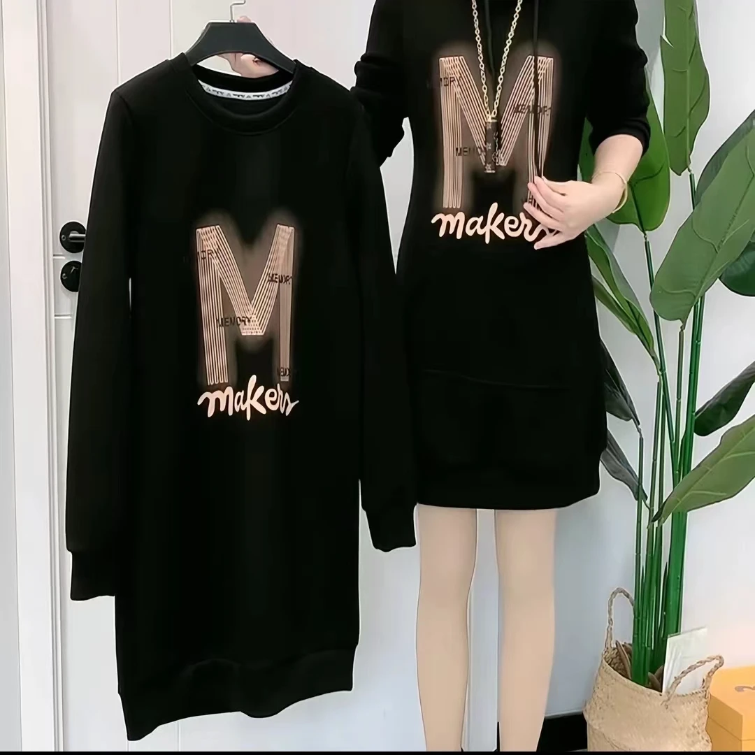 加绒加厚秋冬季新款时尚M标卫衣连衣裙