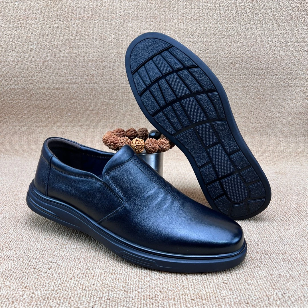 头层牛皮透气舒适中老年套脚休闲皮鞋软底软面耐磨橡胶底轻便防滑