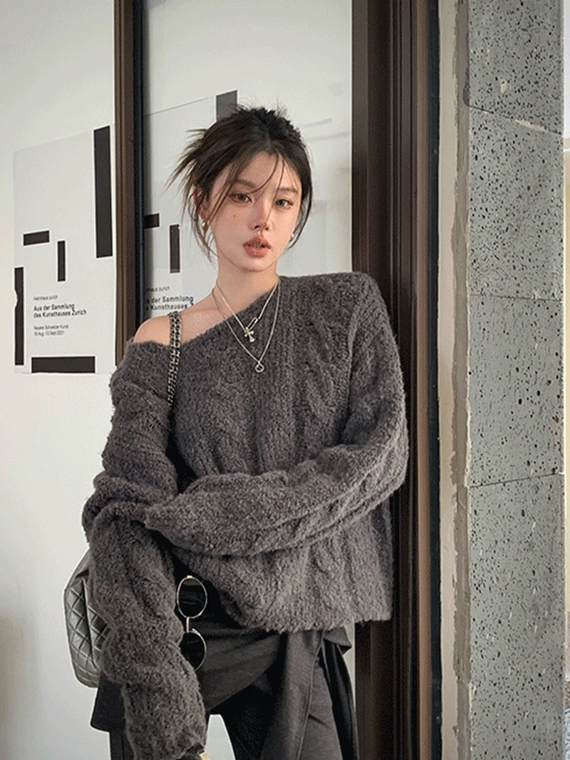 KUBERAS 【10/9新品】厚实冬款粗针绞花毛衣高级圆领针织衫女