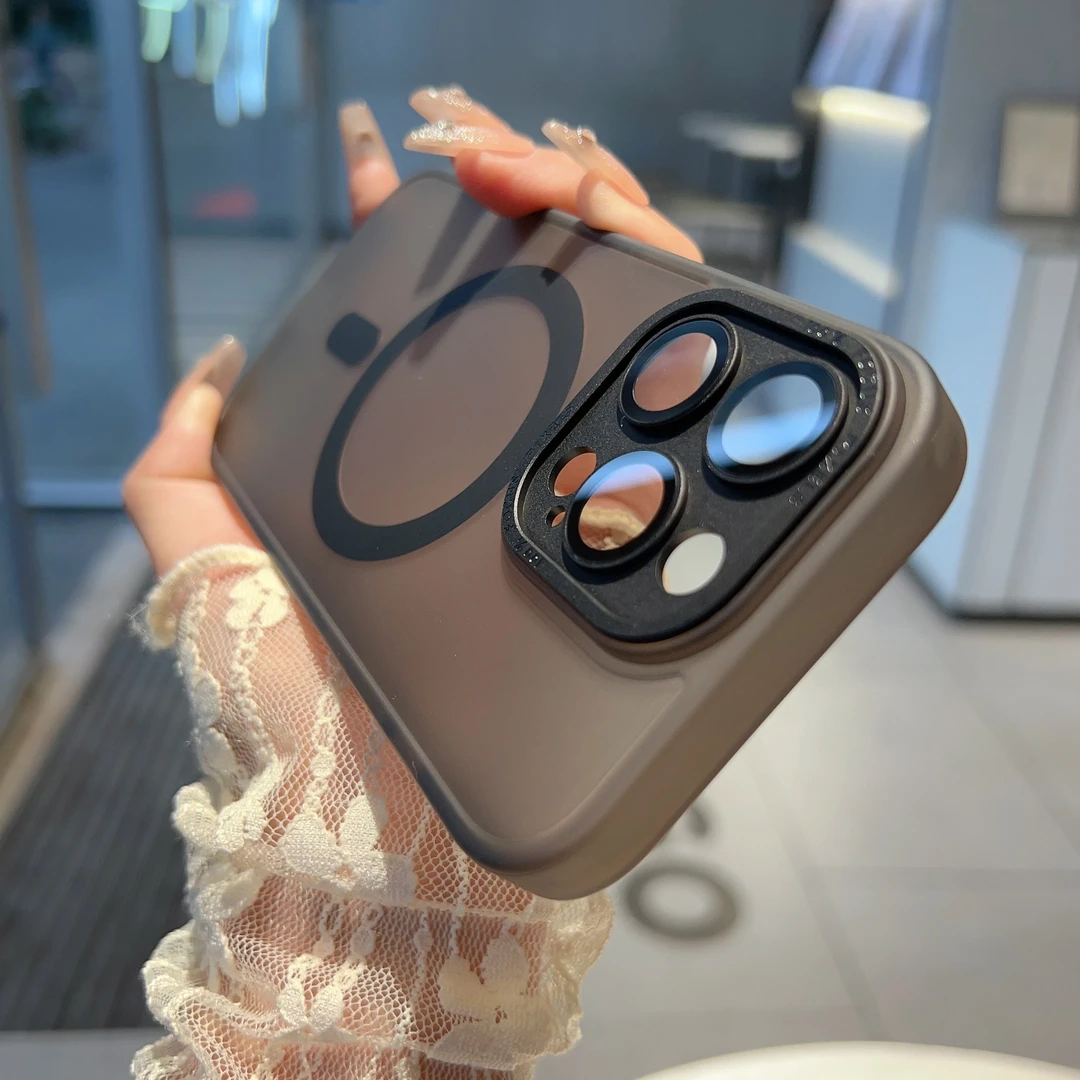 适用于苹果14promax带镜头膜高级感超薄磁吸手机壳iPhone13pro/12