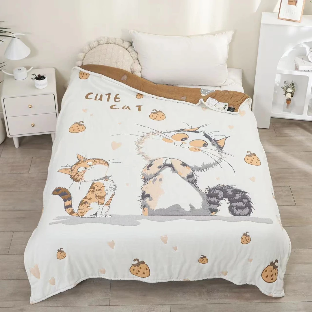 【草莓萌猫】200*230cm  居家日用柔软亲肤多功能纱布泡芙被！