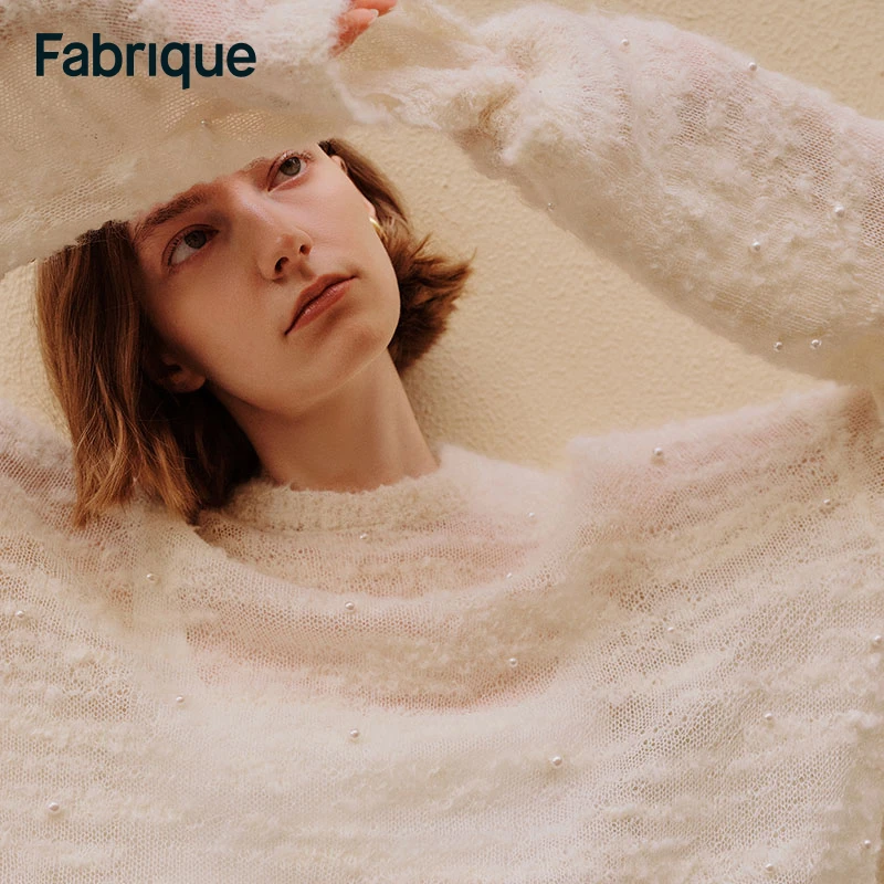 【Fabrique】Vega 秋冬新款设计手缝珍珠薄透羊驼毛圈圈纱圆领毛衣