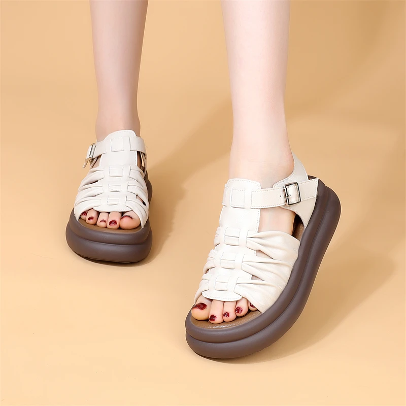 厚底镂空夏季女凉鞋百搭时尚软底外穿透气排汗增高轻便舒适松糕鞋