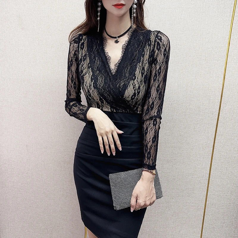 春装新款蕾丝小黑裙 小性感V领蕾丝拼接包臀裙女装连衣裙