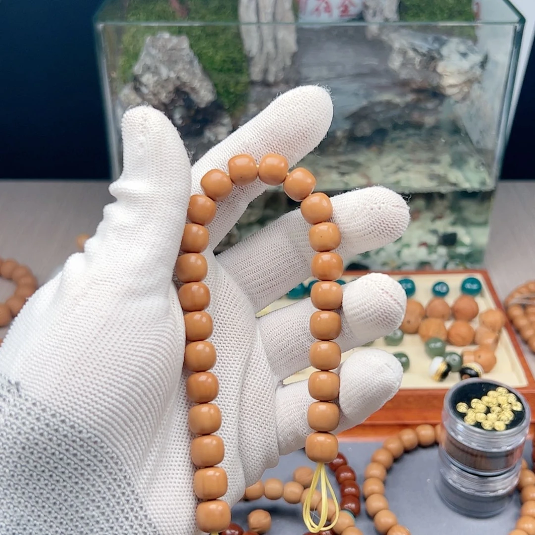 【闪购商品】猴头核桃吊坠〽️