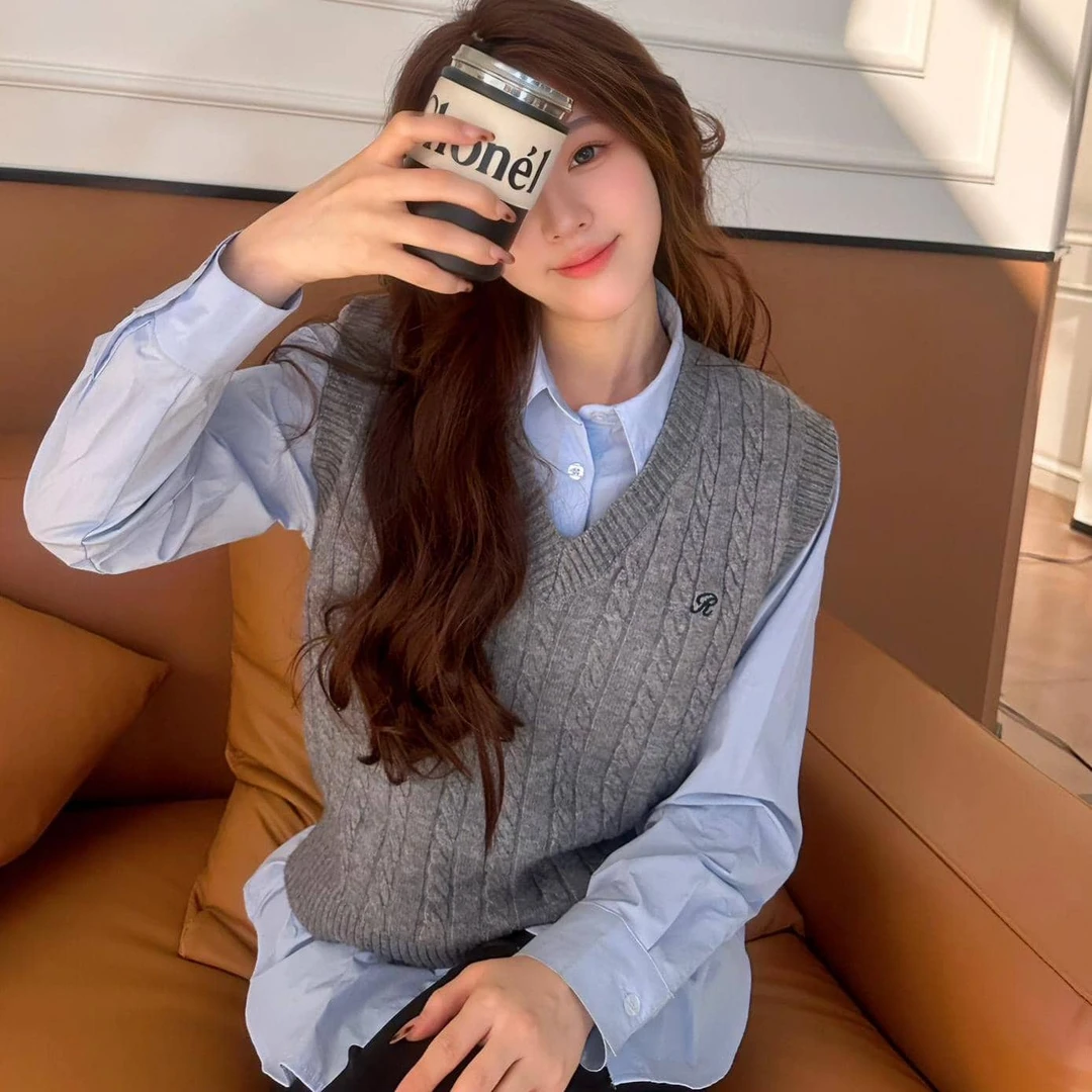百搭时尚高级感软糯马甲针织衫宽松纯色显瘦气质小香风