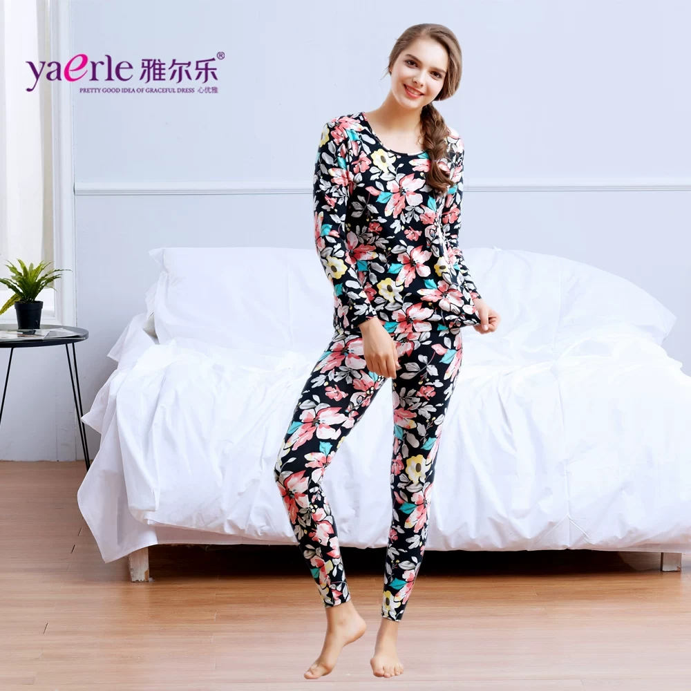 7506女款小花秋衣套装