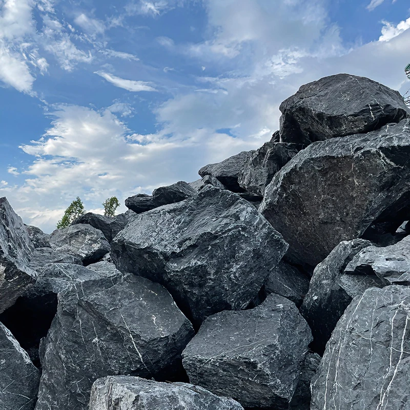 天然黑山石自然造型室内庭院鱼池迷你驳岸施工点缀造景石加工批发