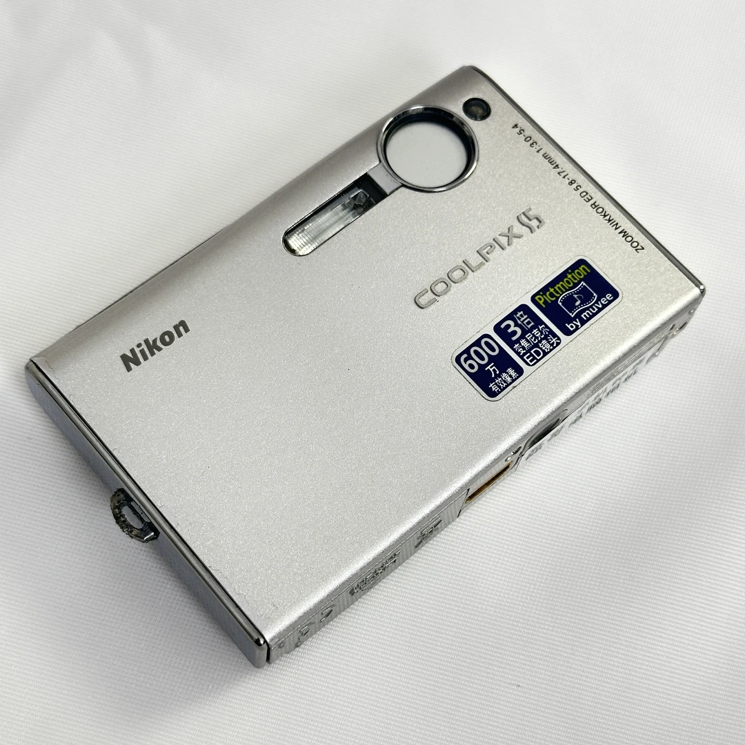 9新 Nikon/尼康 尼康S5 CCD数码相机  成色新