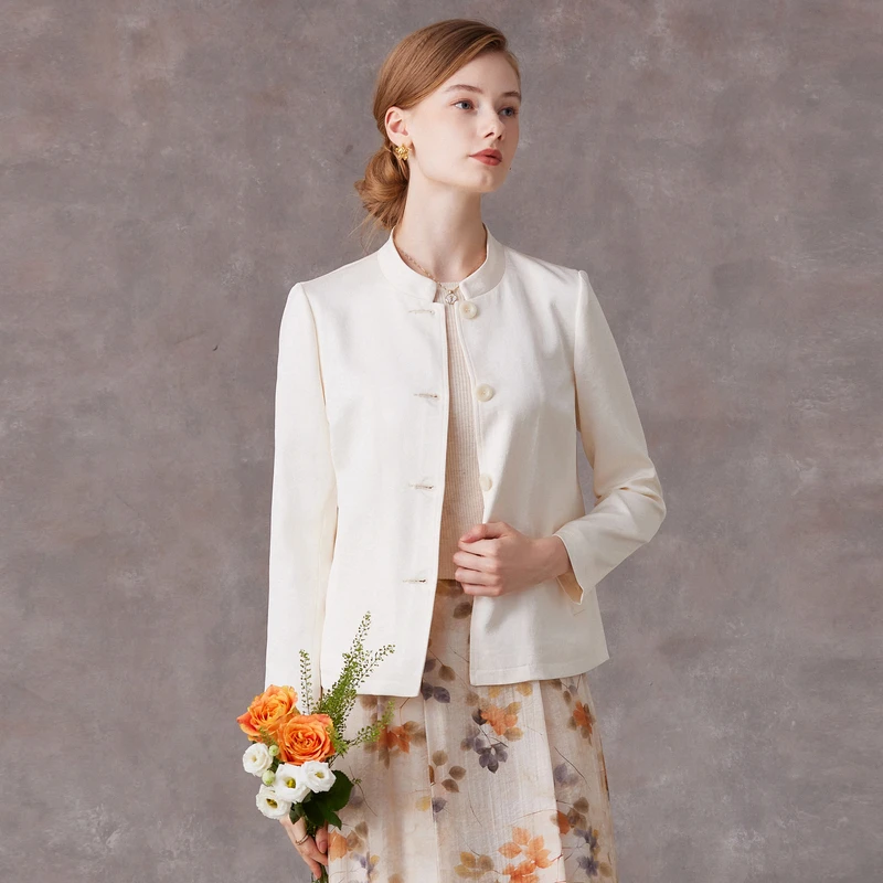 简约时尚立裁气质外套女秋季款国风压花百搭通勤长袖款