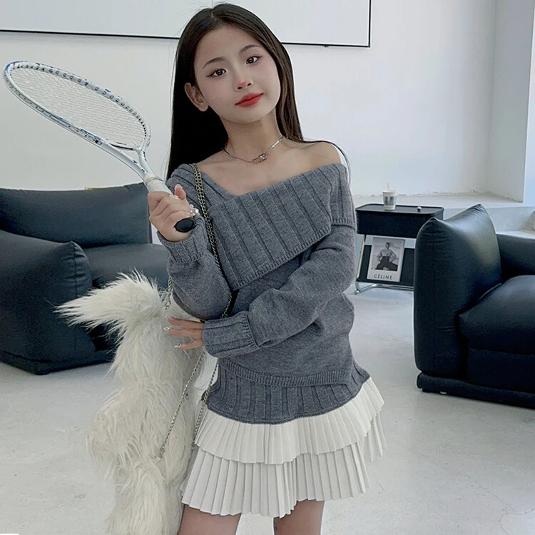 时尚长袖气质女童中大童设计款显瘦小众毛衣露肩修身设计感