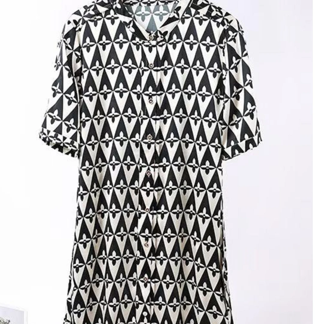 时尚休闲四叶草印花女士夏季短袖气质修身连衣裙L6170