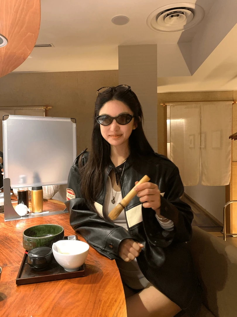 纽约时报 美式徽章皮衣女2024早秋新款短款外套高级感机车皮衣