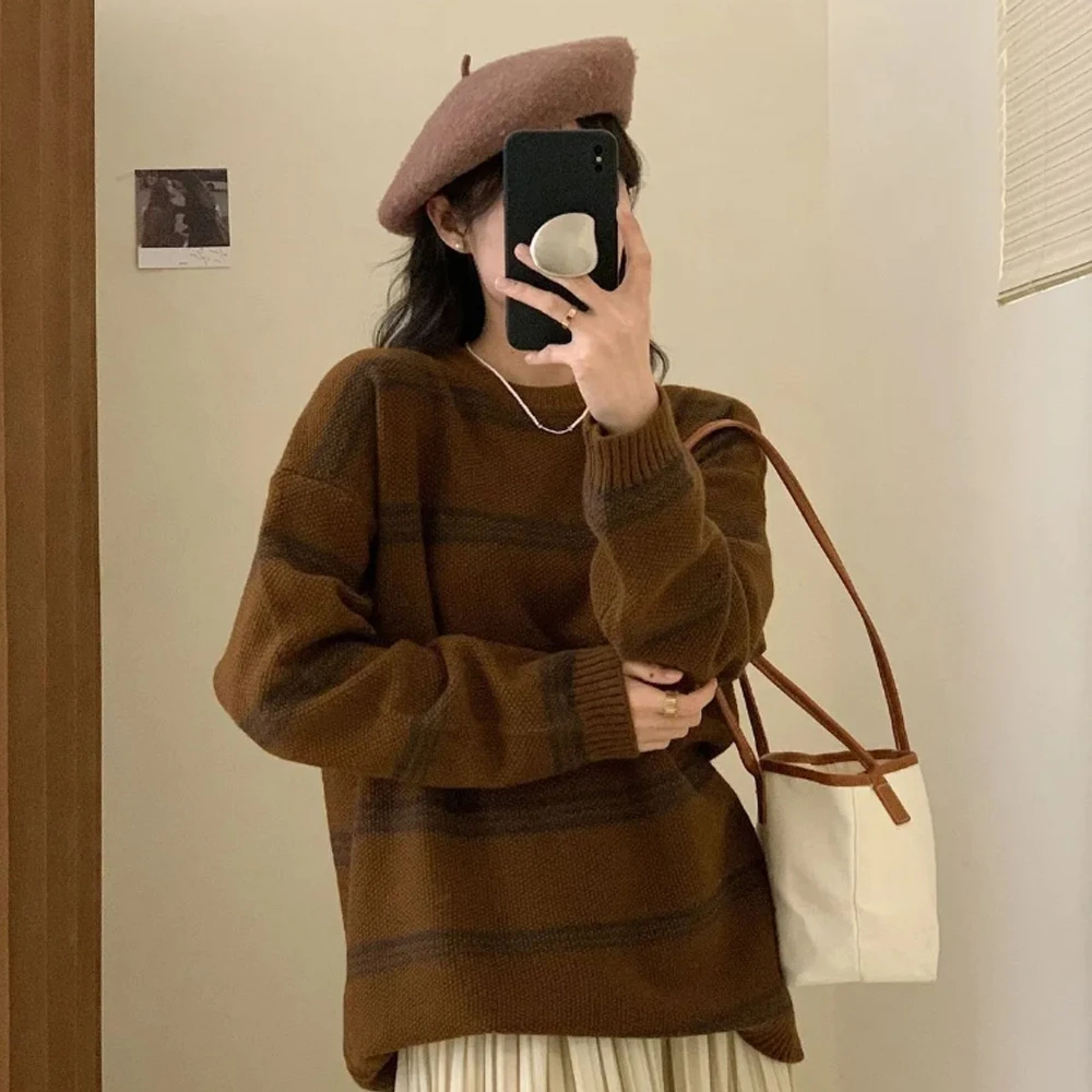 秋冬新款大码女装复古条纹圆领套头针织衫中长款慵懒毛衣遮肉上衣
