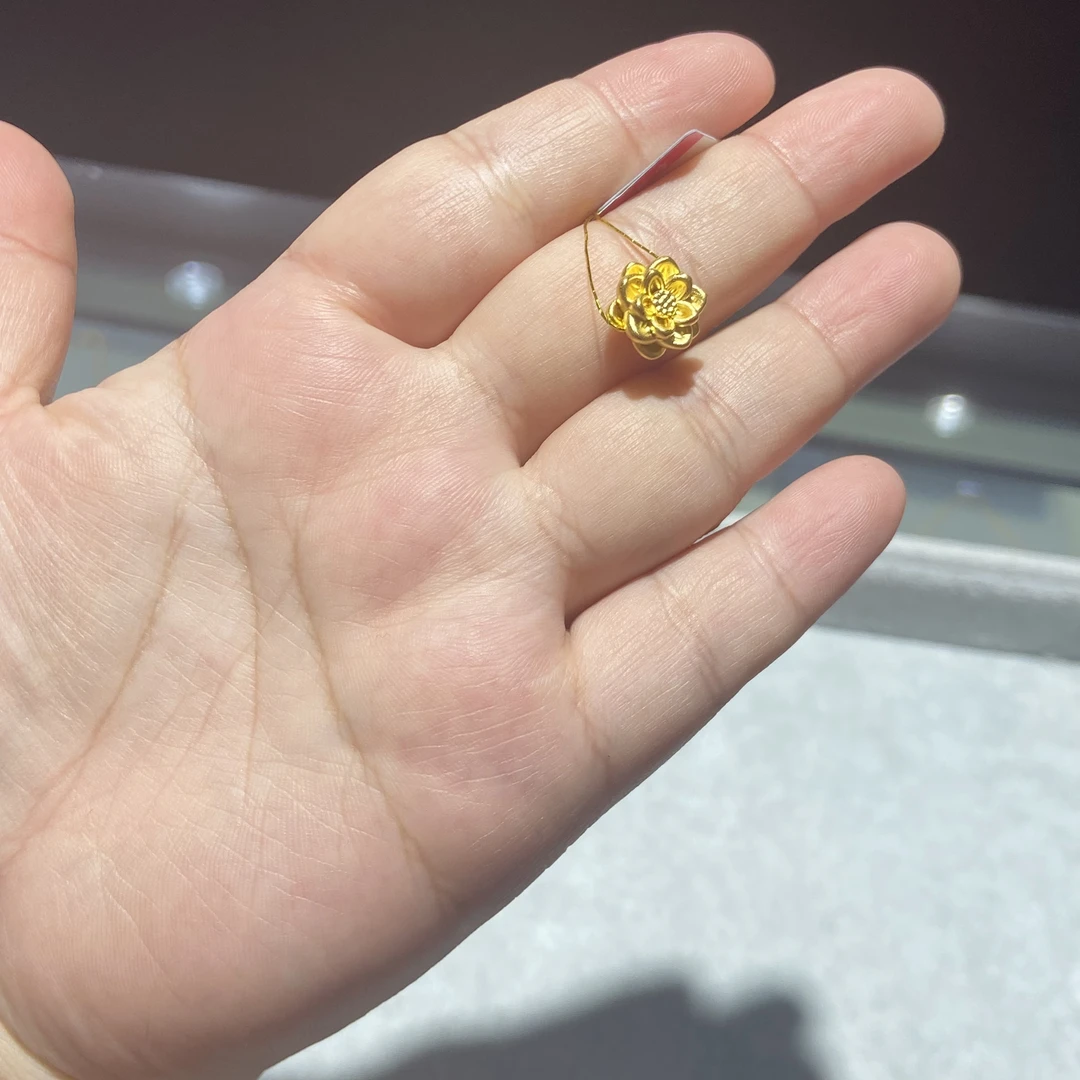 足金999 莲花通孔 0.953