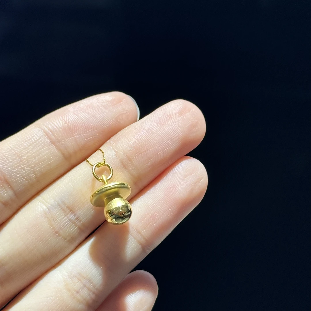 足金999 奶嘴提溜 1.130