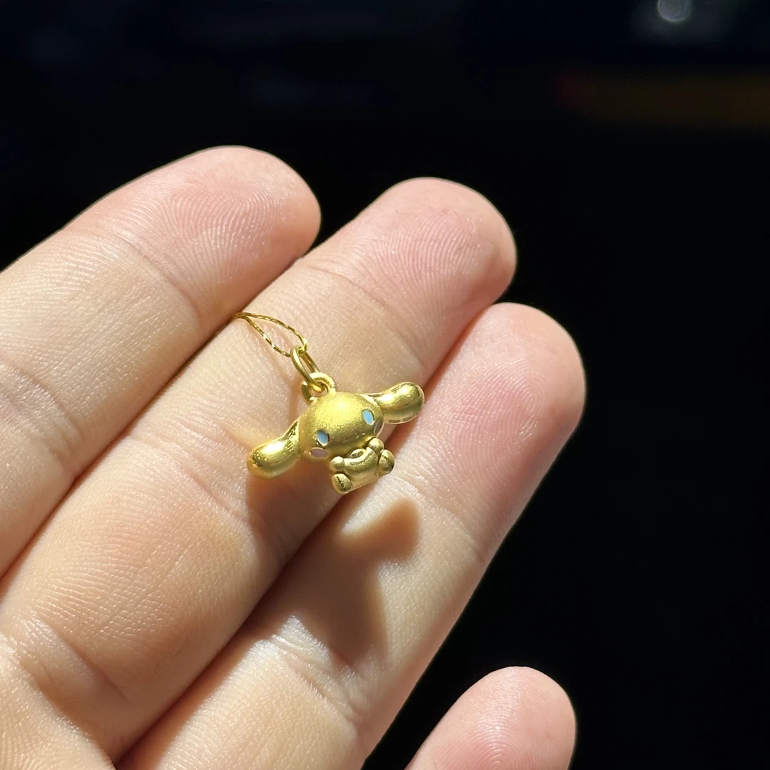 足金999 珐琅彩 玉小狗滴流 1.233