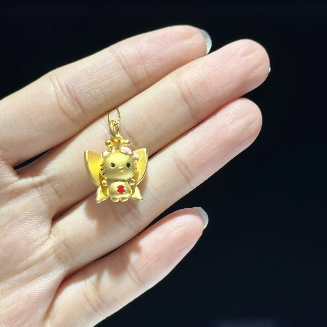 足金999 珐琅彩翅膀KT猫提溜 2.163