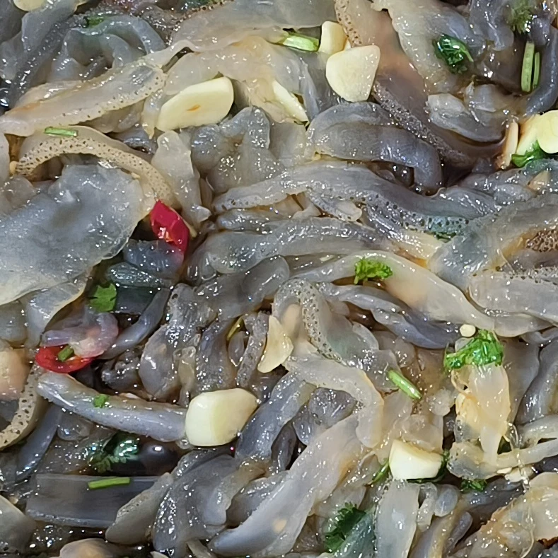 海蜇丝 滨海特产海蜇丝现做现发