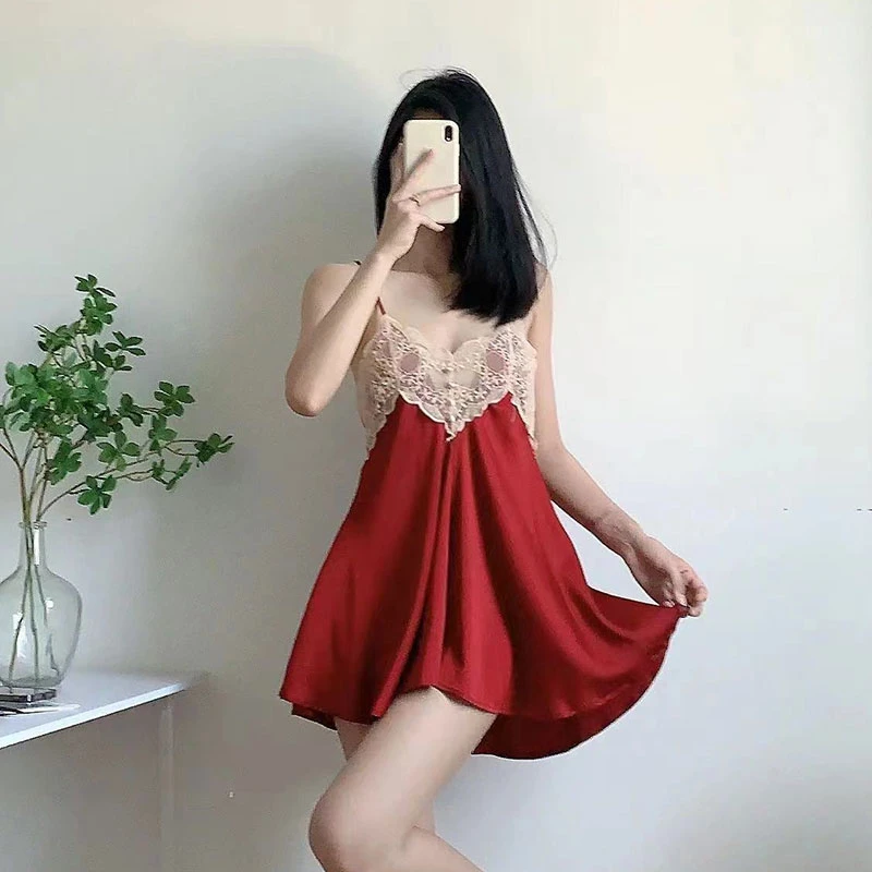 维拉小姐维拉小姐夏季薄性感露背睡衣女吊带纯欲风睡裙轻奢蕾丝