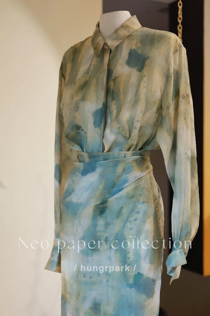 法式气质高级感今年漂亮流行绿色印花衬衫套装裙女复古穿搭2024夏