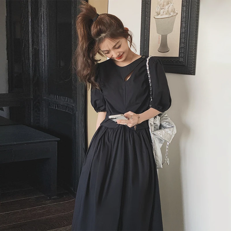 A573显瘦小黑裙度假高级黑色长裙法式复古连衣裙夏季新款赫本风