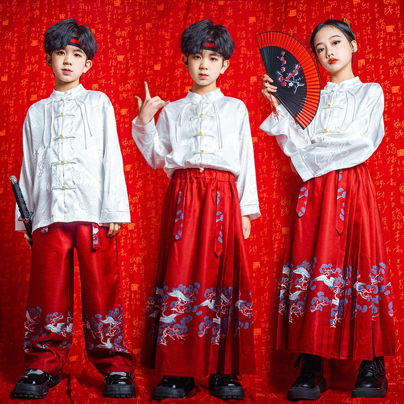 儿童新中式中国风男童新款红色民族女童表演服演出服长袖马面裙潮