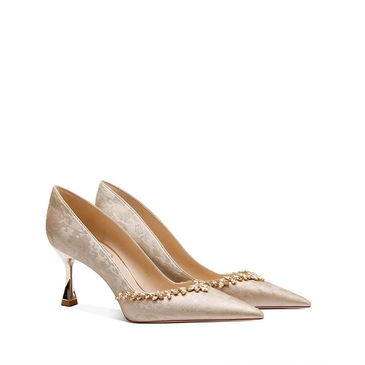 2024新款新中式婚鞋女款喜婆婆旗袍高跟鞋新娘敬酒鞋不累脚高级感