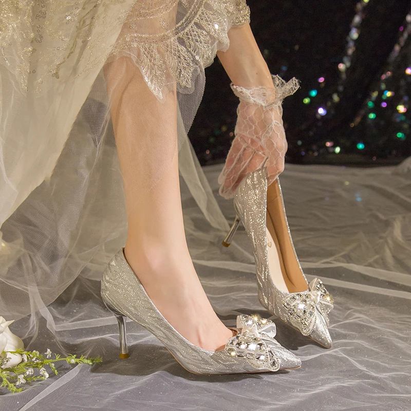 法式婚鞋女秀禾主婚纱两穿2023新款新娘鞋平时可穿伴娘水晶高跟鞋