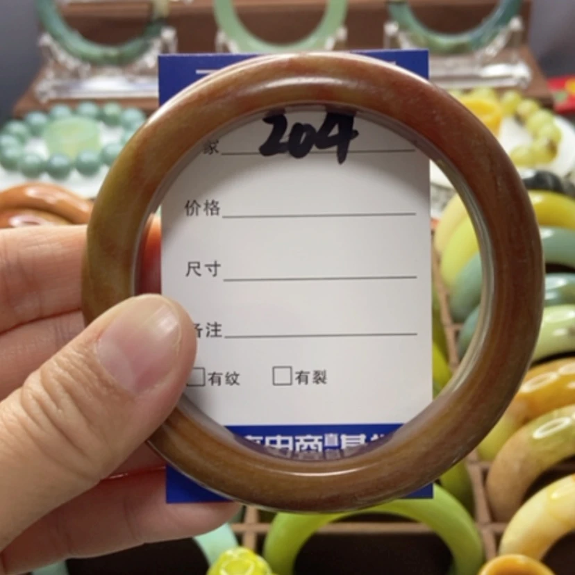 【闪购商品】蛇纹石玉手镯未镶嵌?*瓜