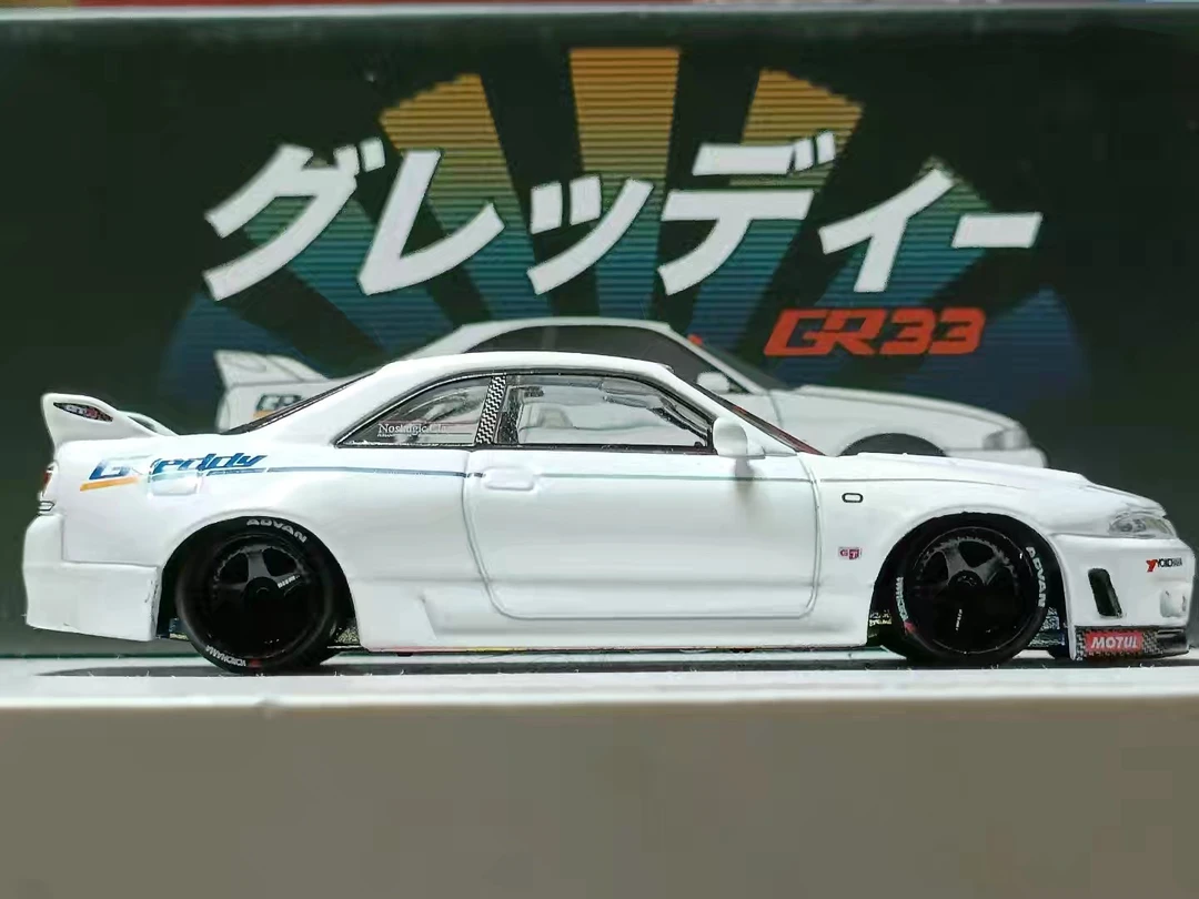 Kaido House MINIGT日产GTR R33合金车模