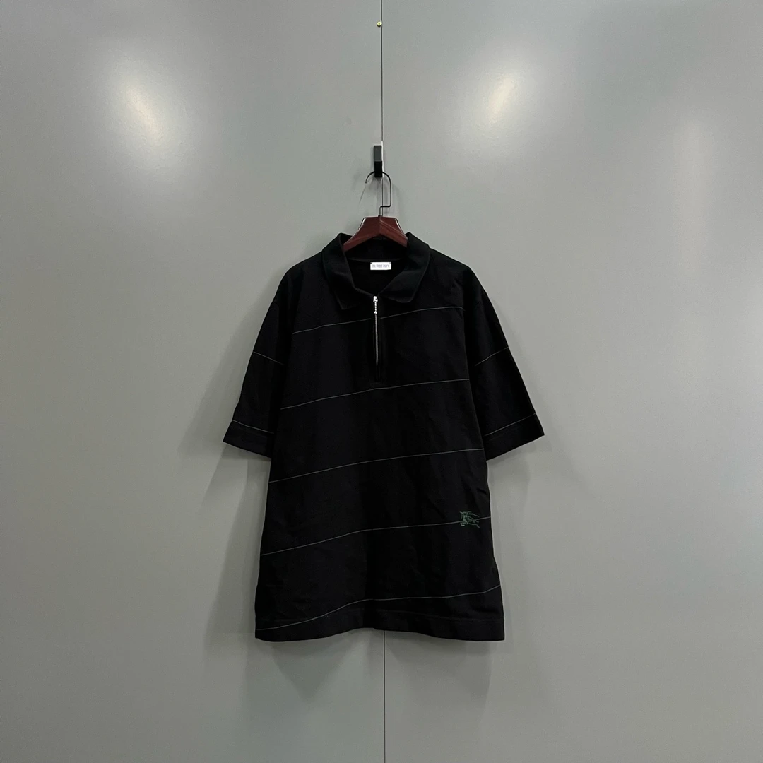 Burberry 巴宝莉 条纹刺绣骑士半拉链短袖 L码/全新/公价6500/吊