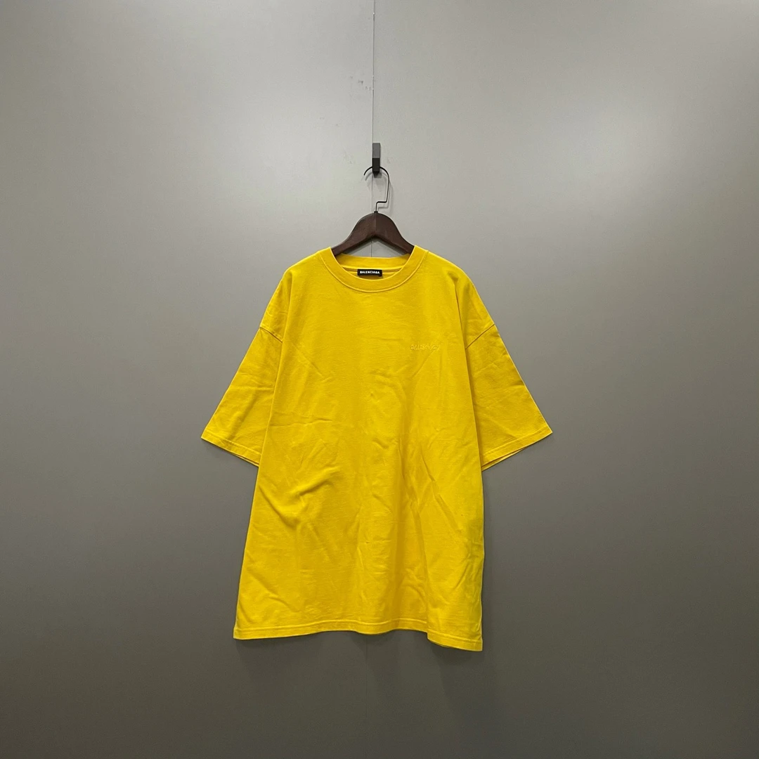 Balenciaga 巴黎世家 黄色刺绣小logo短袖 XS码/95新/公价4000/无
