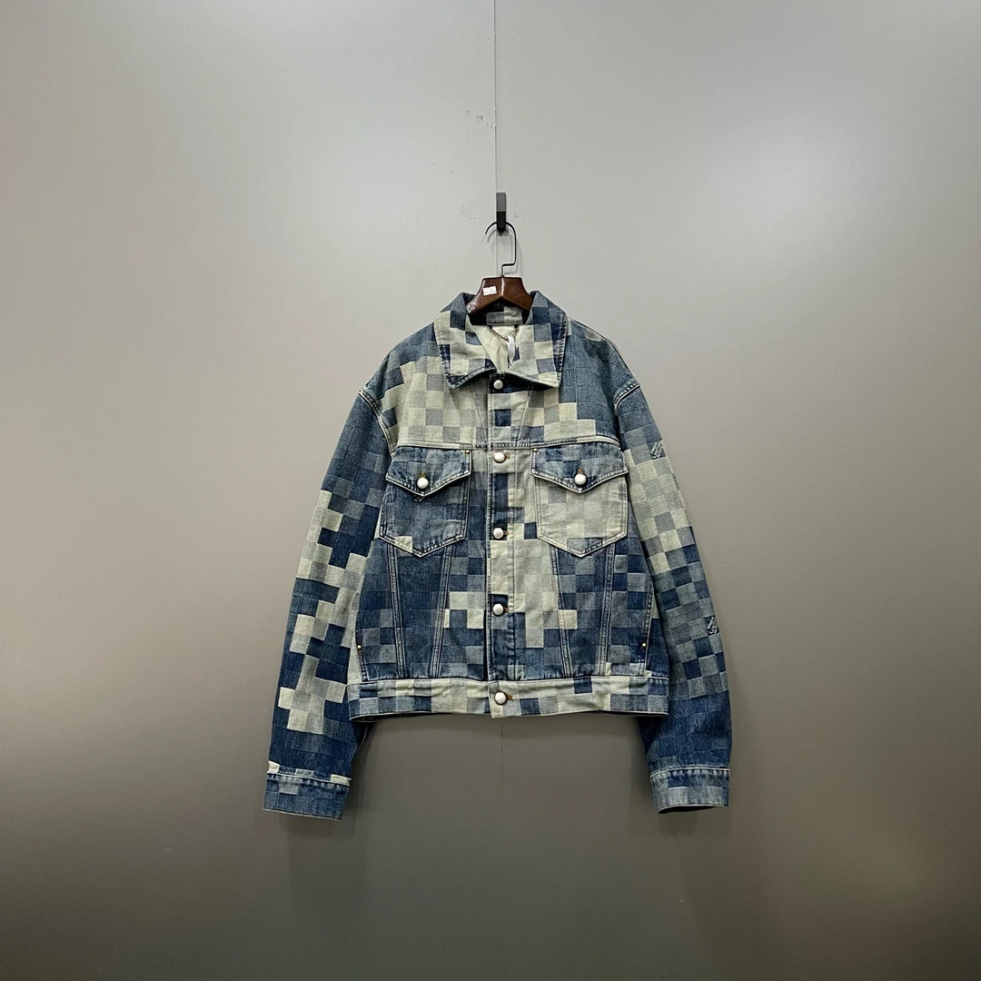 lv 菲董联名系列 蓝色马赛克满印牛仔外套 50码/98新/公价24900
