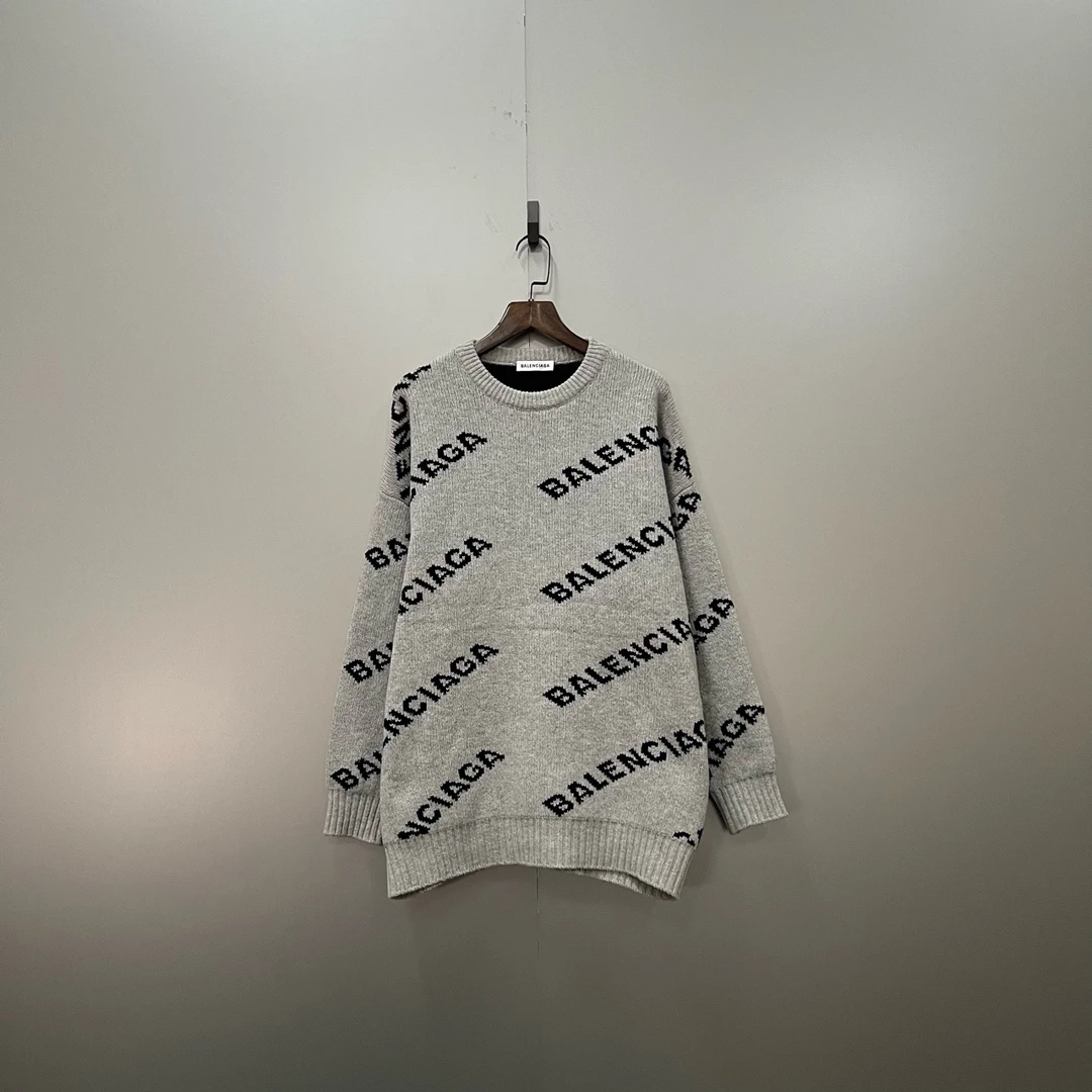 Balenciaga 巴黎世家 弹幕满印logo针织衫 S码/95新/公价9700/