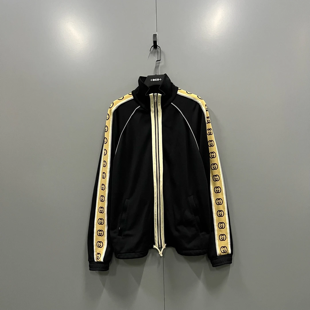 GUCCI 古驰 串标logo校服外套 M码/95新/公价12500/无配件 ly1005