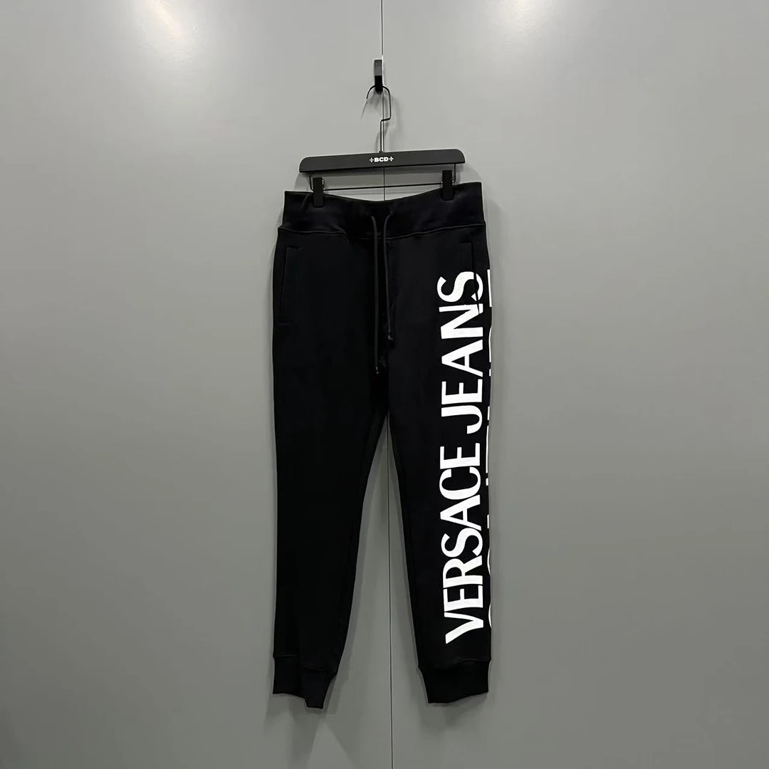 VERSACE 范思哲 黑色logo卫裤 M码 /全新/公价2400/吊牌 71401