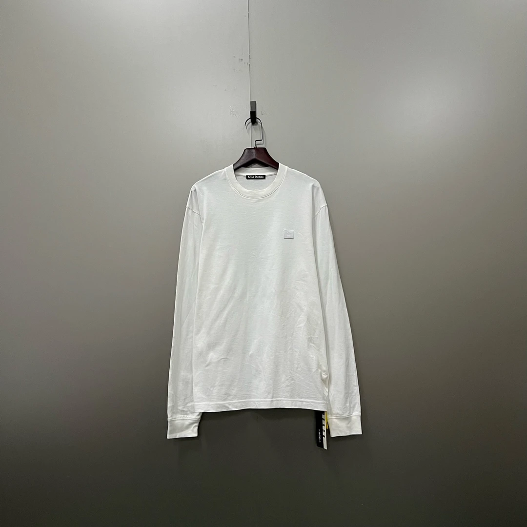 Acne Studios 白色徽标logo长袖 XS码/95新/公价3000/无配件 ki30