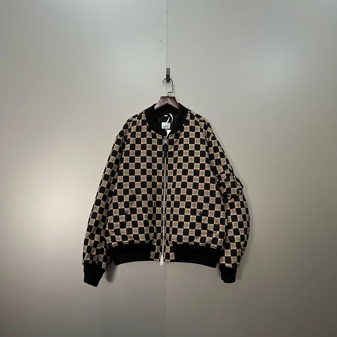 Burberry 巴宝莉 满印格纹飞行员夹克 XL码/95新/公价12500/无配