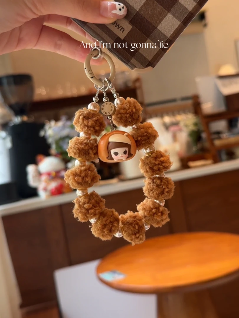 MM潮饰毛球面包茉莉潮玩手机壳挂件DIY饰品挂饰创意可爱手机链