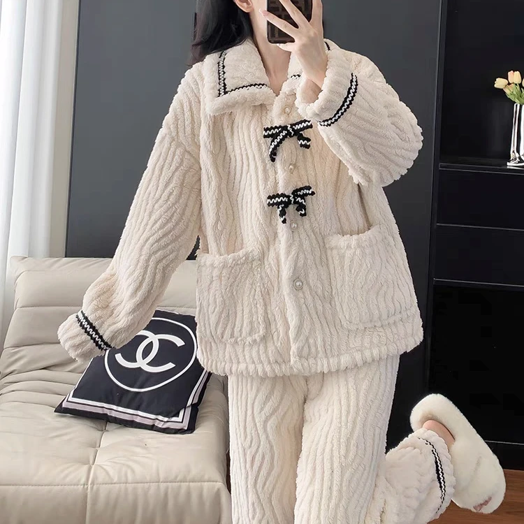 秋冬新款蝴蝶结珊瑚绒居家服加绒加厚休闲可外穿保暖睡衣居家套装