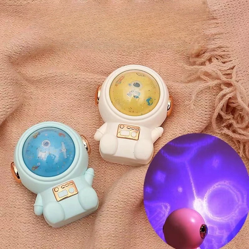 果妈宠粉浮力太空人摆件R2156