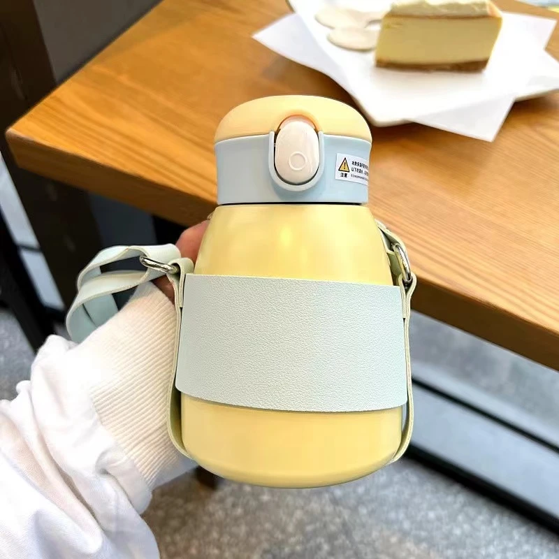 2024保温学生成人吸管背带杯(600ml)R1112