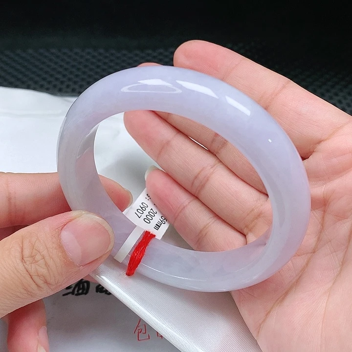 翡翠手镯未镶嵌手镯