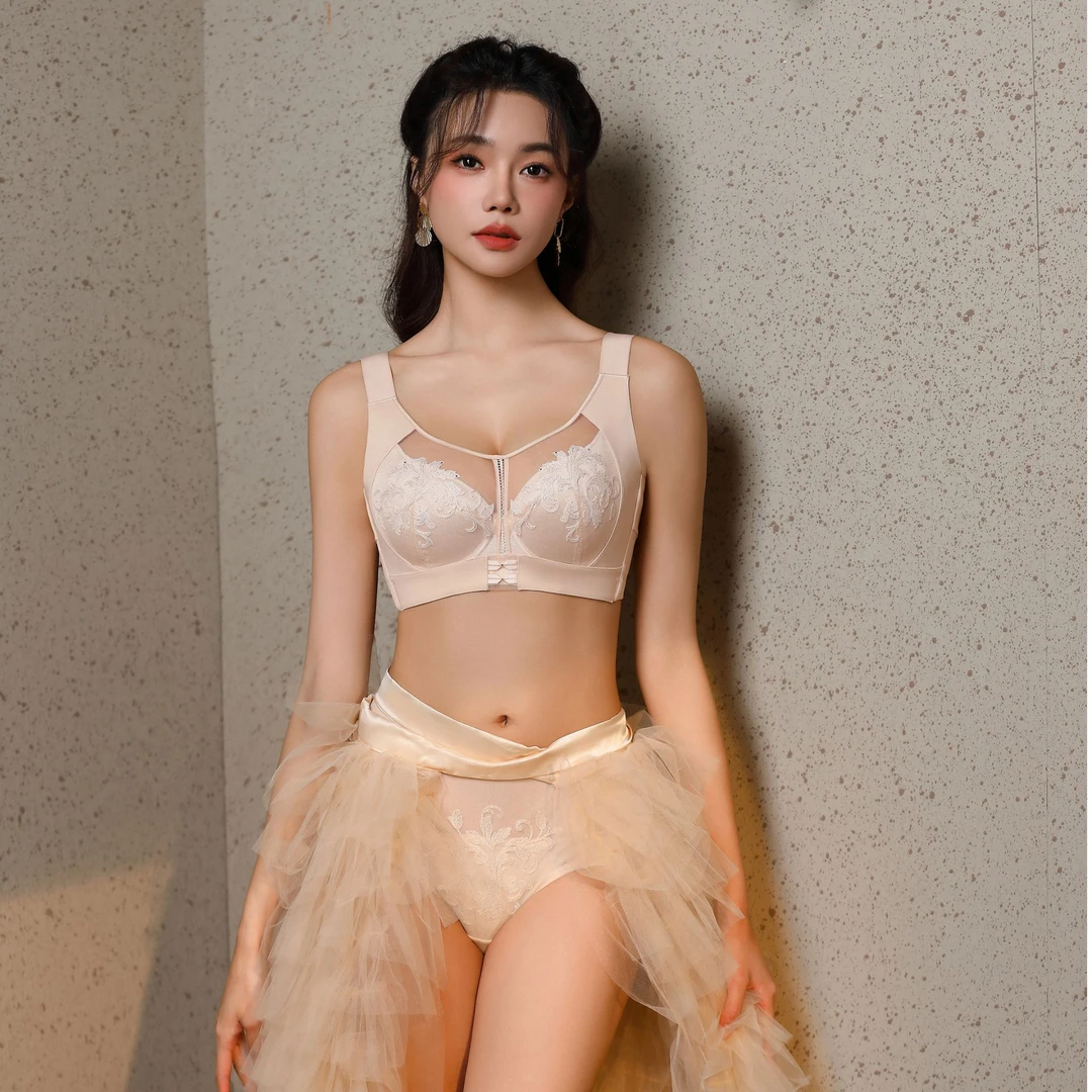 女士磁疗院线薄款聚拢美背薄杯透气大胸显小显瘦调整型文胸