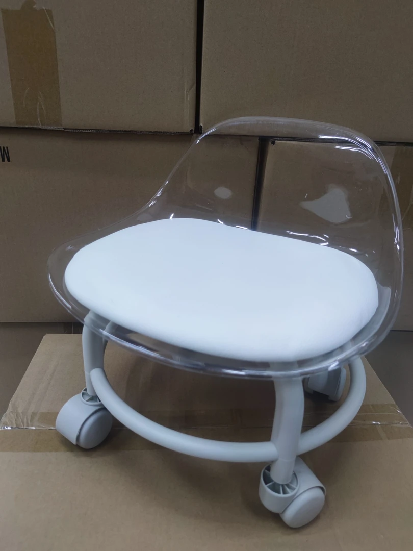 小凳子滑轮矮凳家用万向轮可移动靠背椅颜色款式随机发