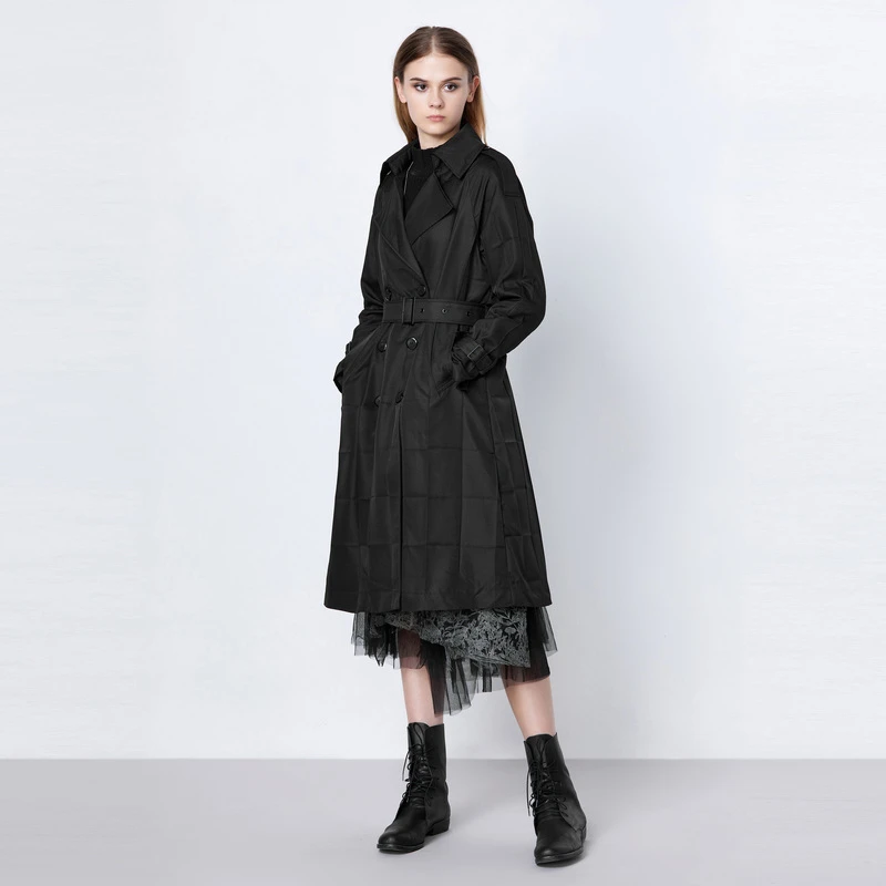 S·DEER圣迪奥女装时尚休闲翻领双排扣收腰肌理长款风衣S21381815