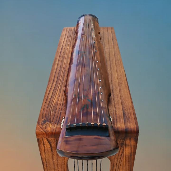 伏羲式演奏琴：良音清楚系列：老料杉木材质，纯生漆制作。标准尺寸