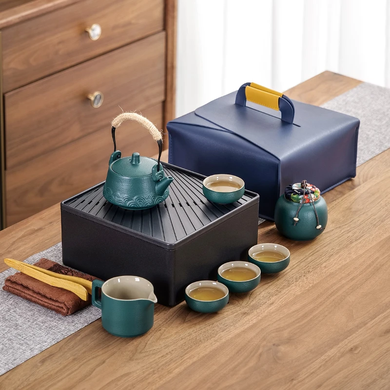 宋建白瓷功夫旅行茶具套装随身户外泡茶壶陶瓷快客杯一壶四杯套组