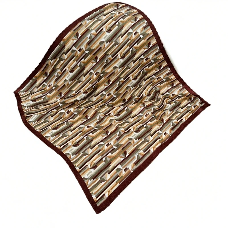 七七《秘境》丝羊毛方巾 65cm*65cm 咖色 简约高级感